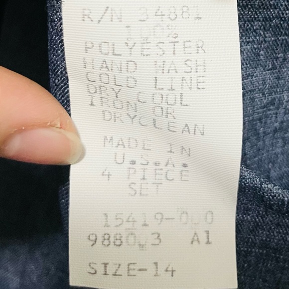 Complete pants suit - Picture 14 of 15